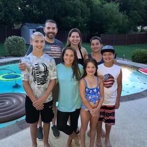 Meet your Posher, Ethan